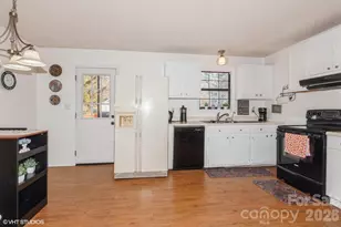 9938 Sandra Ln, Fort Mill, SC 29707 - Photo 11