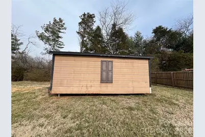 2050 Rocketts Way, Newton, NC 28658 - Photo 13