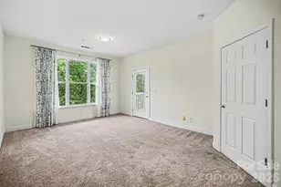 1000 E Woodlawn Rd, Charlotte, NC 28209 - Photo 23
