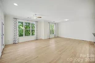 1000 E Woodlawn Rd, Charlotte, NC 28209 - Photo 11