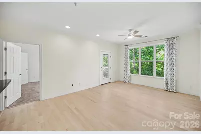 1000 E Woodlawn Road #415, Charlotte, NC 28209 - Photo 13