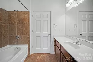 1000 E Woodlawn Rd, Charlotte, NC 28209 - Photo 27