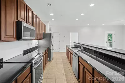 1000 E Woodlawn Road #415, Charlotte, NC 28209 - Photo 5