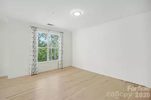1000 E Woodlawn Rd, Charlotte, NC 28209 - Photo 9