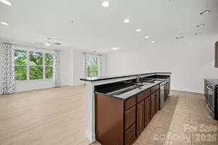 1000 E Woodlawn Rd, Charlotte, NC 28209 - Photo 7