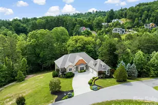 36 Magnolia Farms Dr, Asheville, NC 28806 - Photo 3