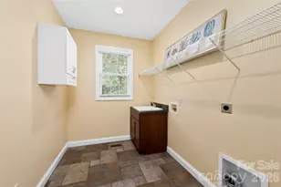 36 Magnolia Farms Dr, Asheville, NC 28806 - Photo 23