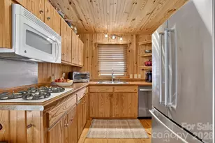 108 Beach Dr, New London, NC 28127 - Photo 19