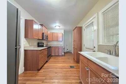 614 Marsh Road, Charlotte, NC 28209 - Photo 13