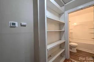 614 Marsh Rd, Charlotte, NC 28209 - Photo 9