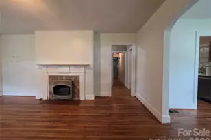614 Marsh Rd, Charlotte, NC 28209 - Photo 17