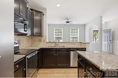 18431 The Commons Boulevard, Cornelius, NC 28031 - Photo 15