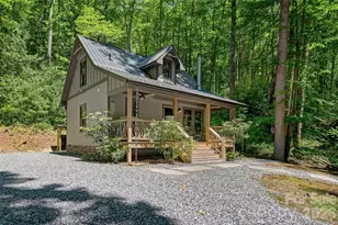 4017 Canada Rd, Tuckasegee, NC 28783 - Photo 9