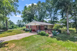 201 Lincoln Rd, Forest City, NC 28043 - Photo 3