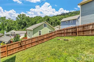 18 Byrdcliffe Ln, Asheville, NC 28805 - Photo 35