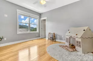 18 Byrdcliffe Ln, Asheville, NC 28805 - Photo 25