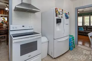 7816 E Lane Dr, Charlotte, NC 28212 - Photo 11
