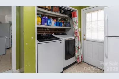 7816 E Lane Drive, Charlotte, NC 28212 - Photo 15