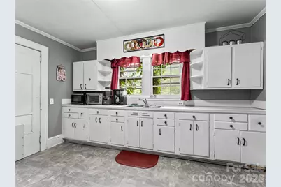 428 Oakland Road, Spindale, NC 28160 - Photo 9