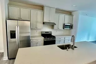 11117 Emerson Lndg Dr, Charlotte, NC 28214 - Photo 5