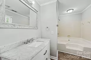 6804 Streamside Dr, Charlotte, NC 28212 - Photo 15