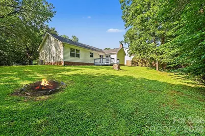 6804 Streamside Drive, Charlotte, NC 28212 - Photo 19