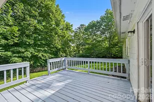 6804 Streamside Dr, Charlotte, NC 28212 - Photo 17