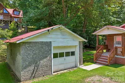 611 Reeves Cove Road, Candler, NC 28715 - Photo 31