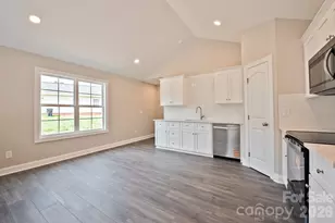 125 S Beaver St, Landis, NC 28088 - Photo 9