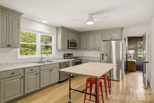 181 Woodlynn Dr, Charlotte, NC 28214 - Photo 11