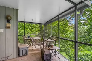 18 Mayfield Rd, Asheville, NC 28804 - Photo 15
