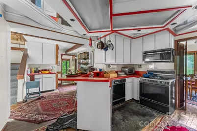18 Mayfield Road, Asheville, NC 28804 - Photo 7