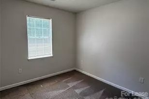 4527 Appley Mead Ln, Charlotte, NC 28269 - Photo 13