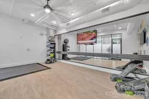 2020 W Morehead St, Charlotte, NC 28208 - Photo 9