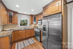 3826 Severn Ave, Charlotte, NC 28210 - Photo 13