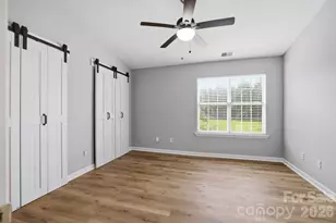 8237 Circle Tree Ln, Charlotte, NC 28277 - Photo 21