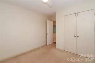 2248 Lawton Bluff Rd, Charlotte, NC 28226 - Photo 37