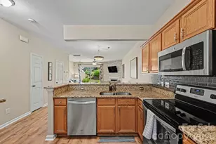 5338 Silabert Ave, Charlotte, NC 28205 - Photo 9