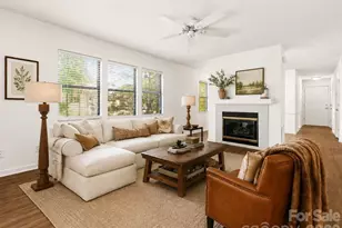 106 Abbey Cir, Asheville, NC 28805 - Photo 3