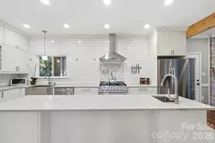 1112 Long Paw Ln, Charlotte, NC 28214 - Photo 11