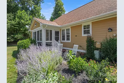 1301 Hyde Park Drive, Asheville, NC 28806 - Photo 21