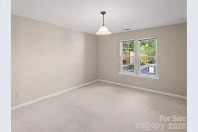 1301 Hyde Park Drive, Asheville, NC 28806 - Photo 17