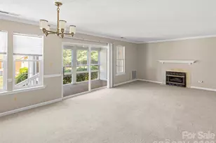 1301 Hyde Park Dr, Asheville, NC 28806 - Photo 3