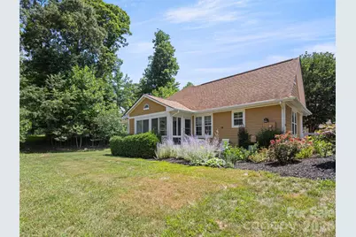 1301 Hyde Park Drive, Asheville, NC 28806 - Photo 23