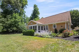 1301 Hyde Park Dr, Asheville, NC 28806 - Photo 23