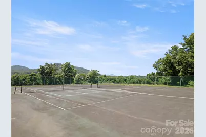 1301 Hyde Park Drive, Asheville, NC 28806 - Photo 27