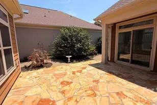 127 Brawley Point Cir, Mooresville, NC 28117 - Photo 3