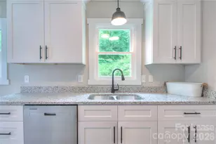 1016 Sharon Dr, Waxhaw, NC 28173 - Photo 5