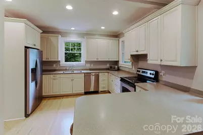 1825 Dilworth Road W, Charlotte, NC 28203 - Photo 9