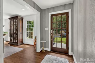 1401 Worcaster Pl, Charlotte, NC 28211 - Photo 3